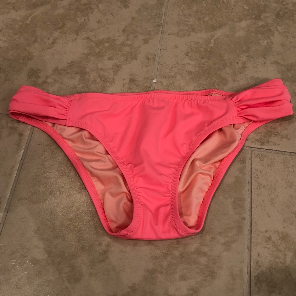 Victoria’s Secret Bikini Bottom - Large